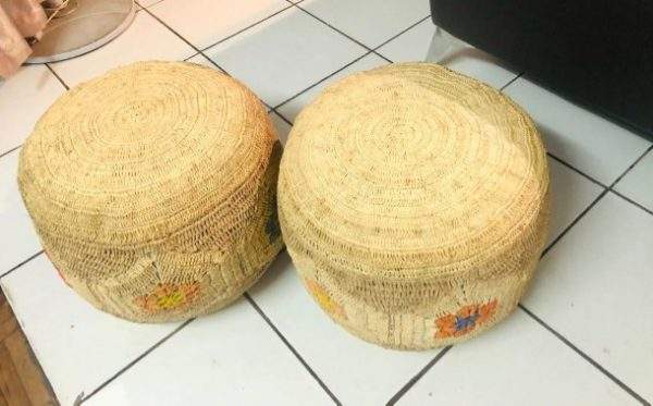 Pouf en raphia